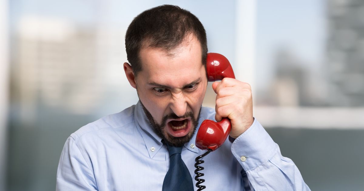 how-to-deal-with-angry-customers-on-a-call